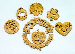 Seasonal Welcome Sign Pattern - Cherry Tree Toys