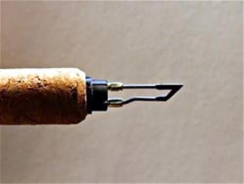 Colwood Heavy Point Fixed Tip Woodburning Pen - Cherry Tree Toys