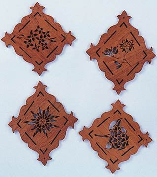 Set of 4 Diamond Ornaments Pattern - Cherry Tree Toys